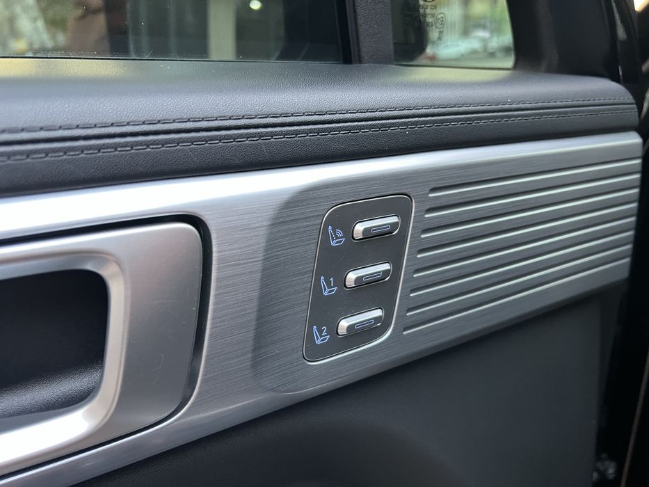 Hyundai Santa Fe Calligraphy