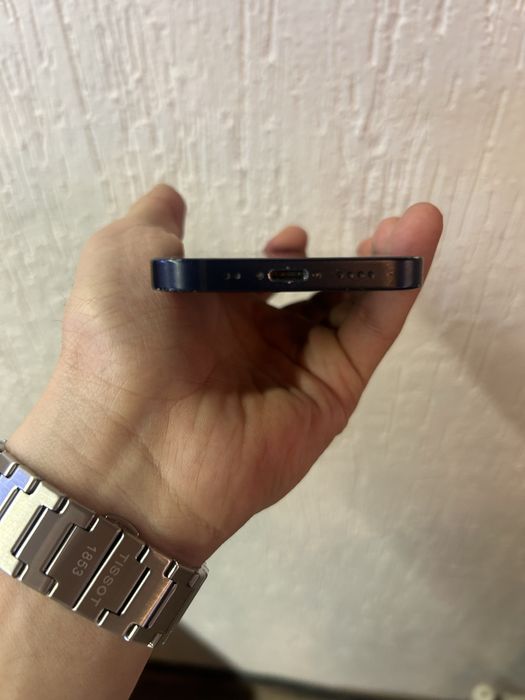 Срочно Айфон 12 мини.