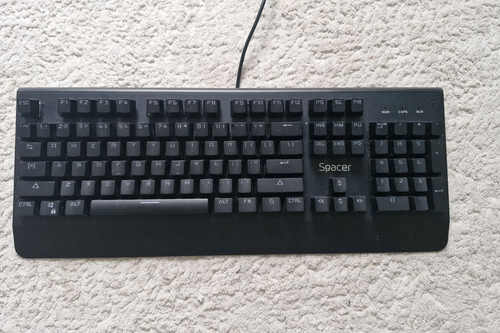 Tastatura mecanica Spacer