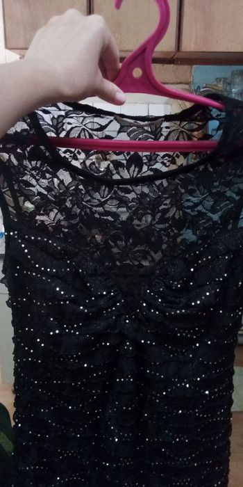 Очень красивое, нарядное, выходное платье.