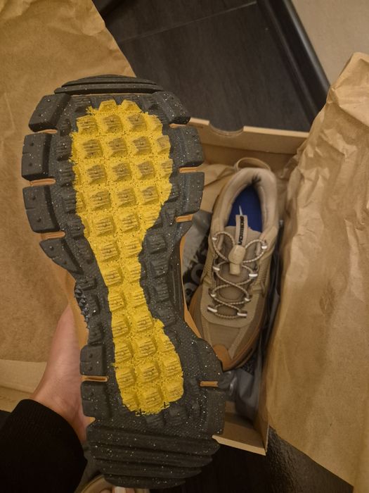 Маратонки NIKE W