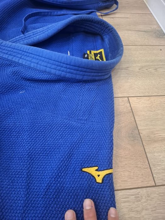 Продам кимано Mizuno original