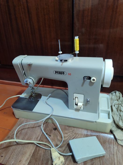 PFAFF электрическая машинка