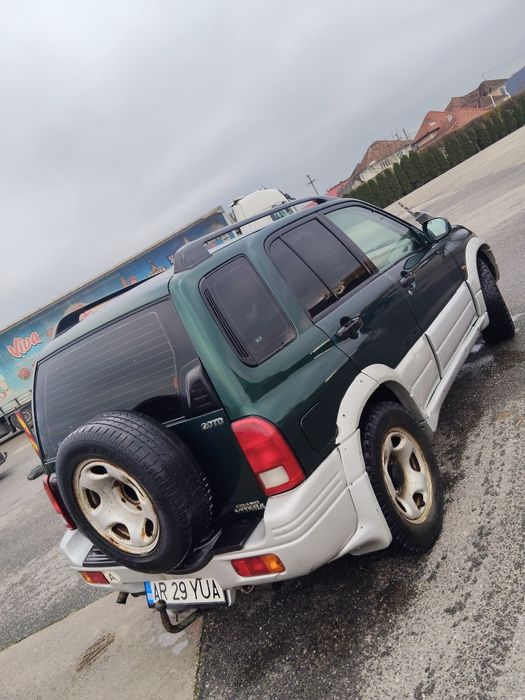 Vând Suzuki grand vitara din 2000