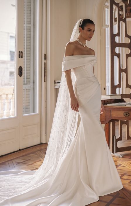 Свадебное платье  от white swan