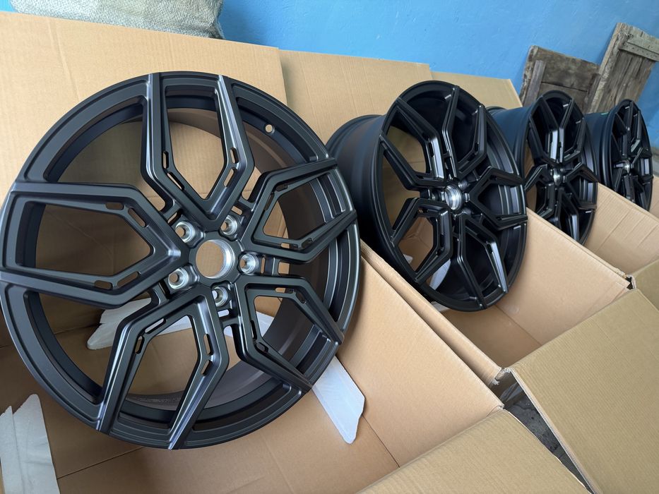 Продам новые кованные диски 19 размер
