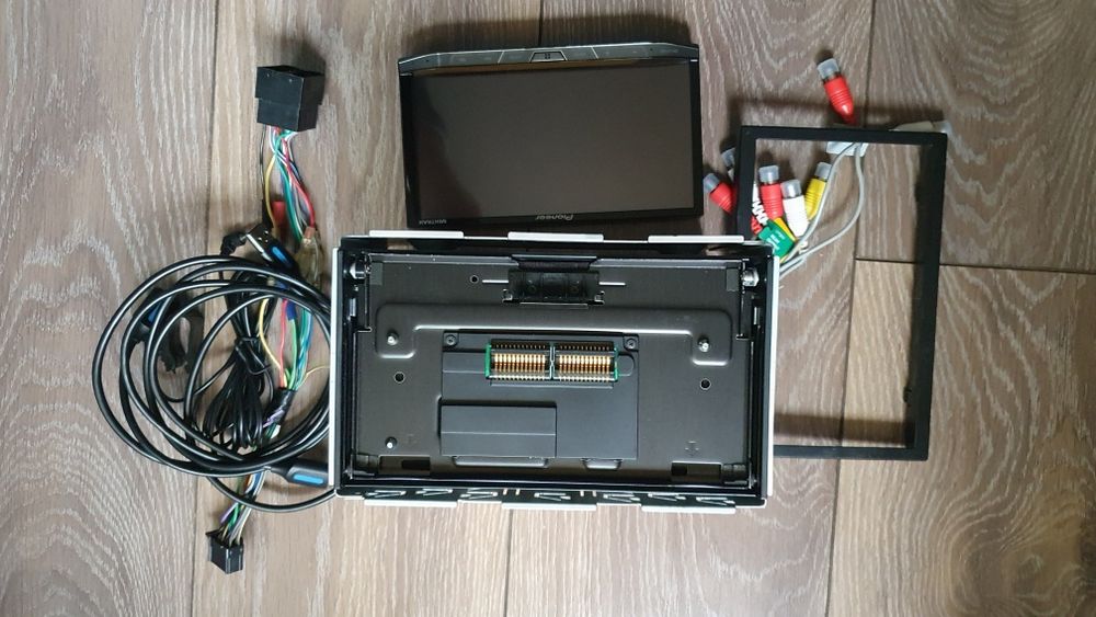 Мултимедия Pioneer AVH-X8700BT CarPlay  android auto