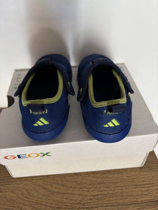 Детски сандли и маратонки Adidas