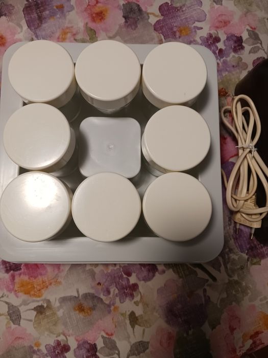 Aparat de făcut iaurt.