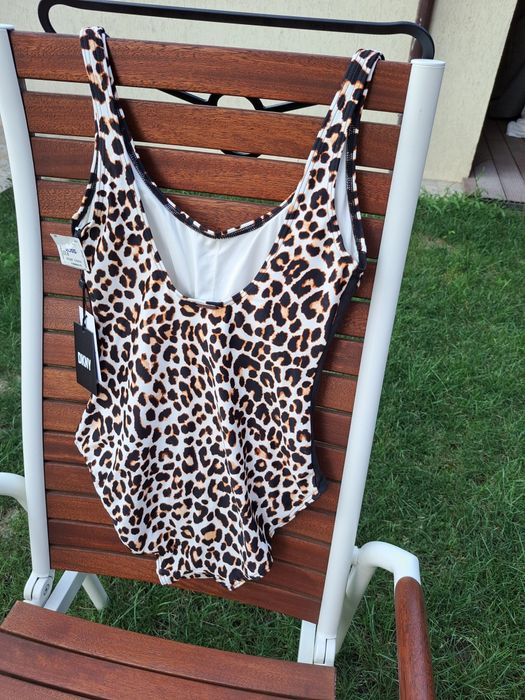 Costum de baie intreg DKNY