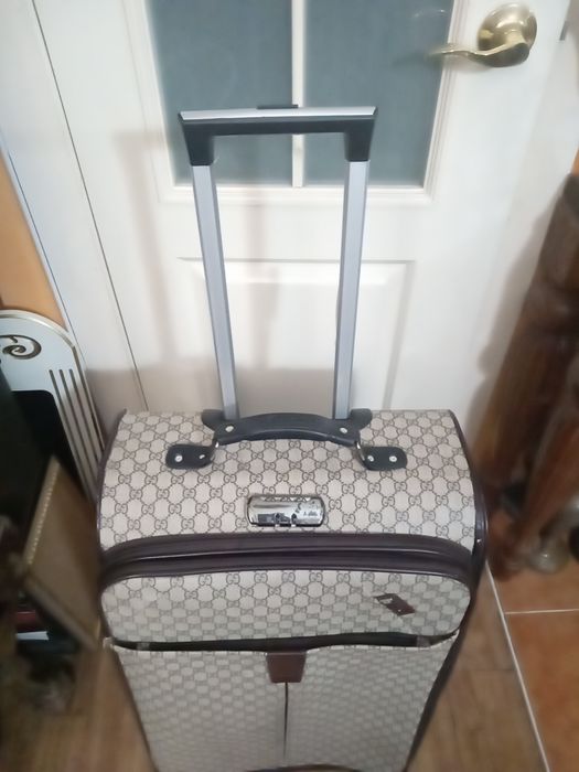 Чемоданы дорожные недорого