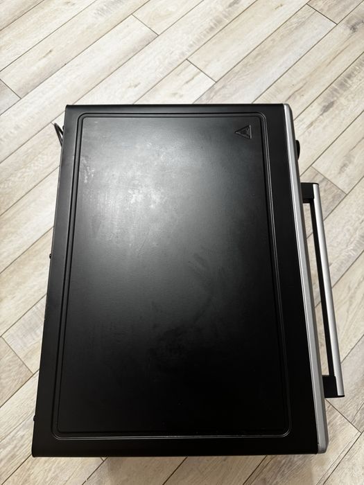 Продам духовку в идельном состоянии