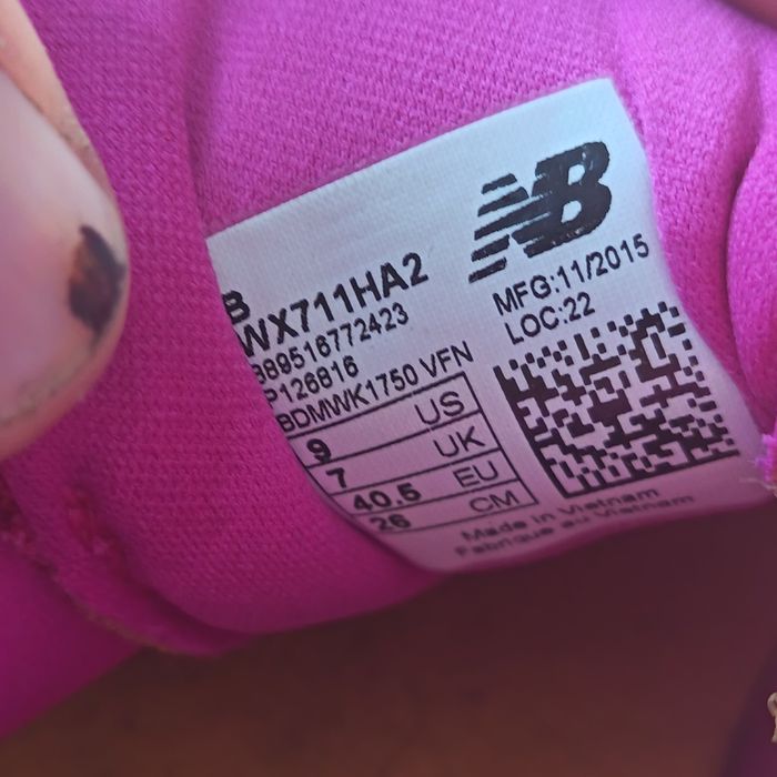 Adidasi New Balance dama , originali , NR40 , stare buna