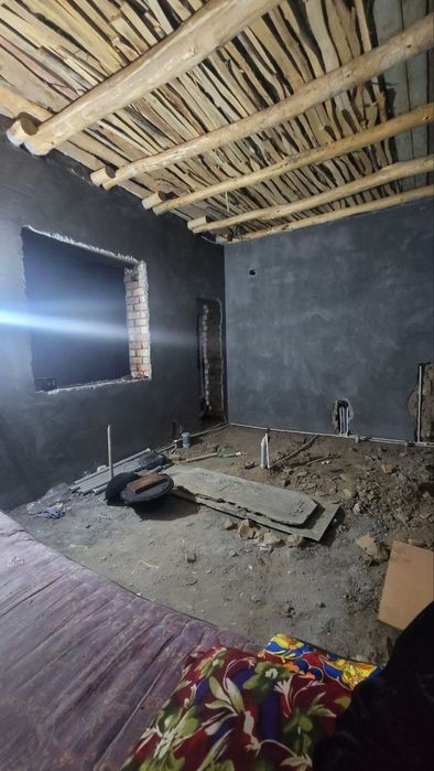 Срочно!!Продаёться дом каробка.