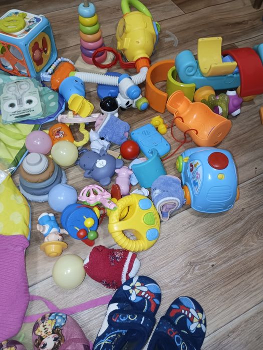 Игрушки, вещи для малыша