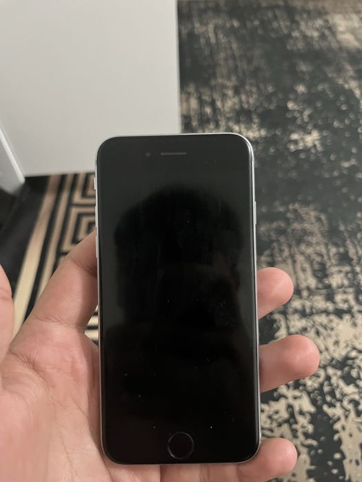 Iphone 6 32/83% акб