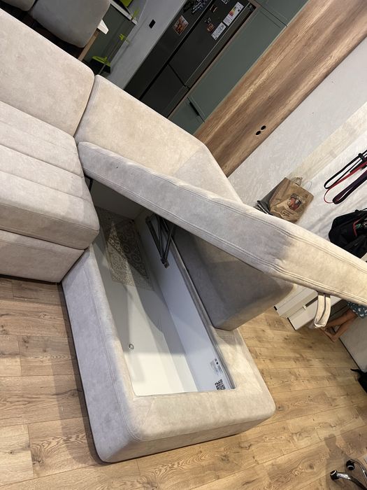 Продам Диван, после химчистки