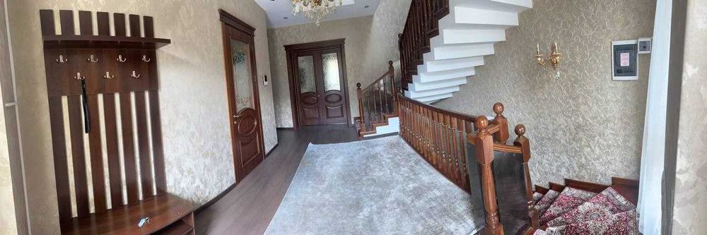 Сдаётся ДОМ 2,2 сотки 2000$ Никитина