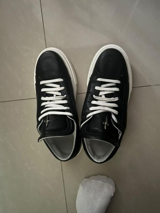 Пачоти маратонки 45 номер