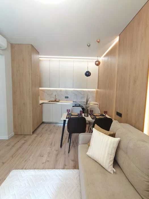 Дава се под наем Едностаен апартамент в Варна, Генералите - 30 кв.м за 290 € - Снимка #1