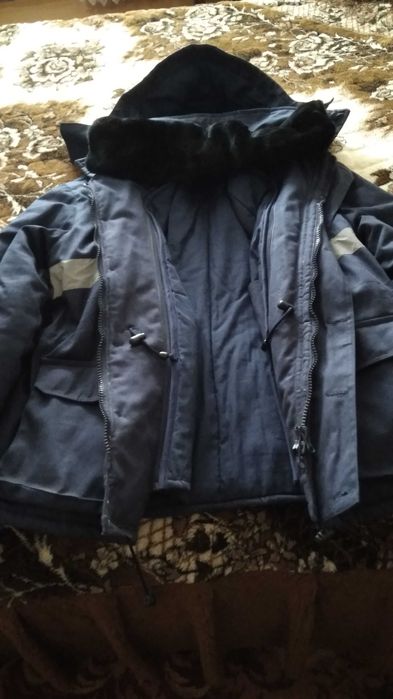 Куртка зимняя утепленная