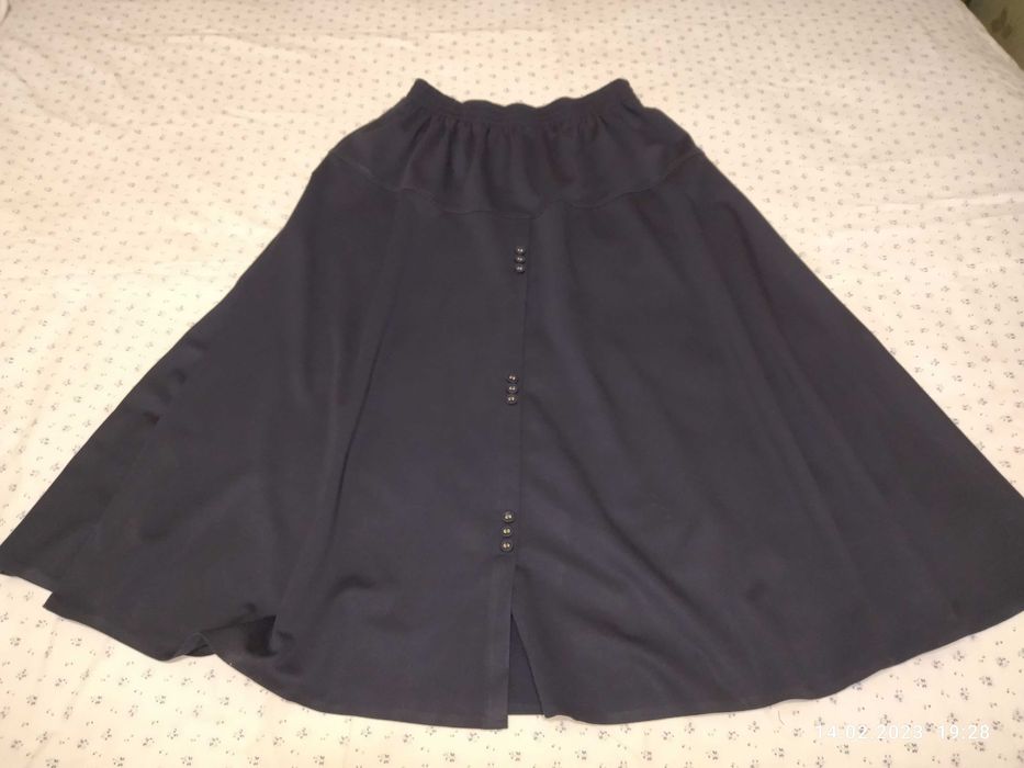 Юбки, размер 56 - 58. Б/у.