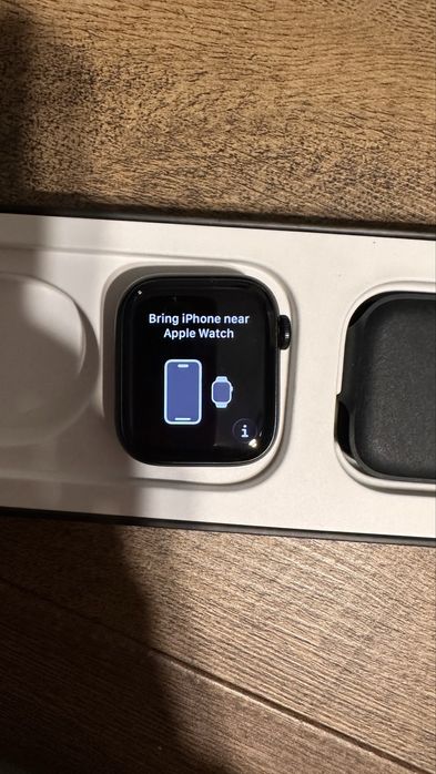 Apple Watch Nike 7, GPS, Midnight aluminium 41mm Limited edition