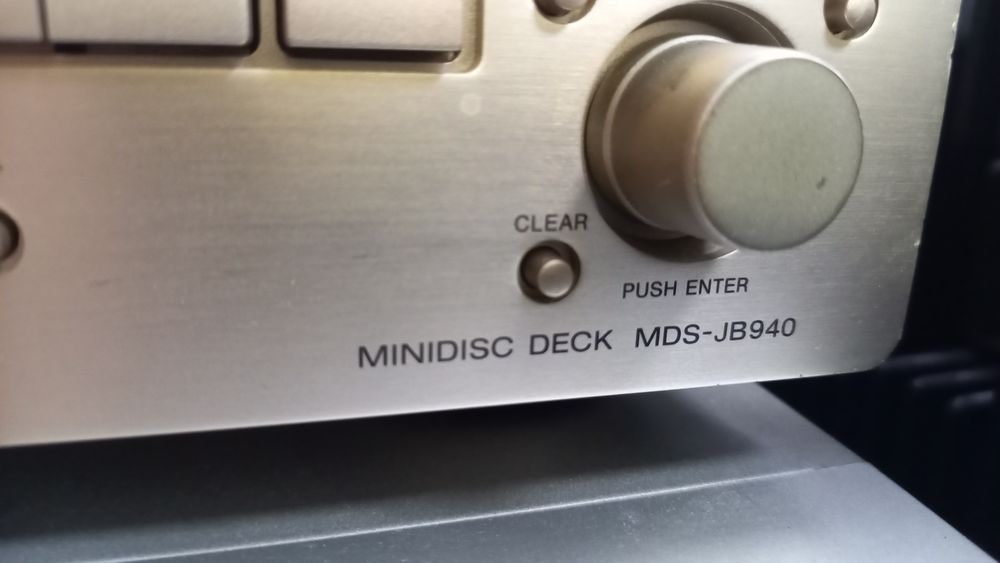 Teac V600,.Sony mds  jb 940.