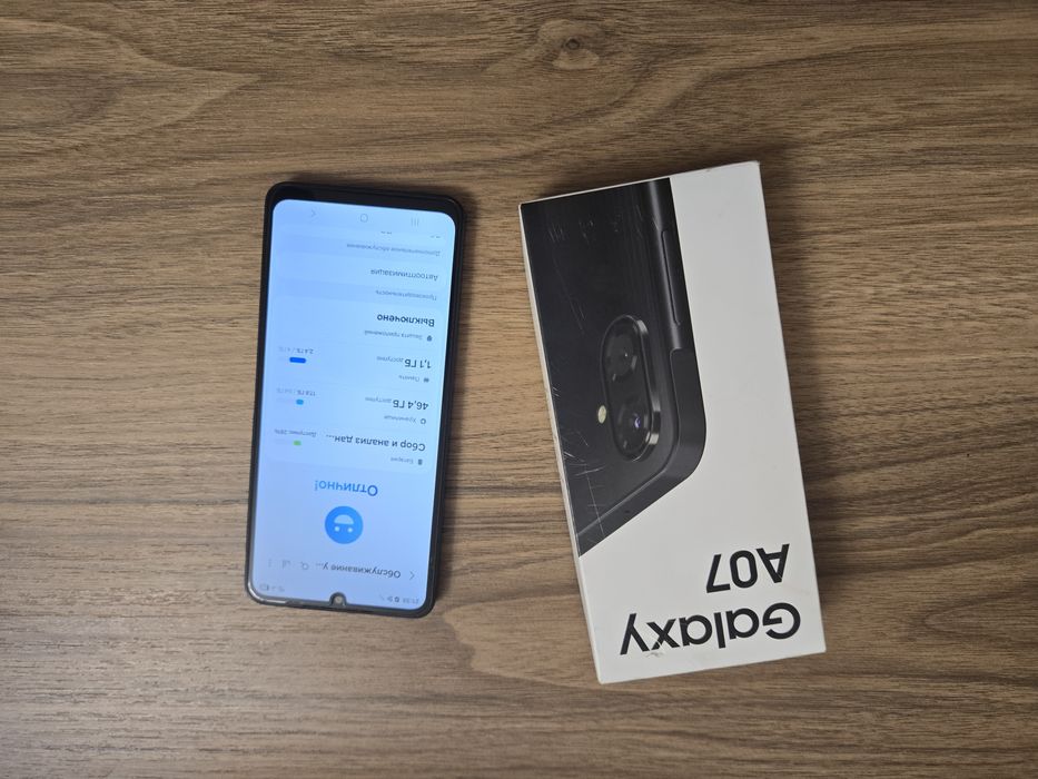 Продам телефон Samsung A07