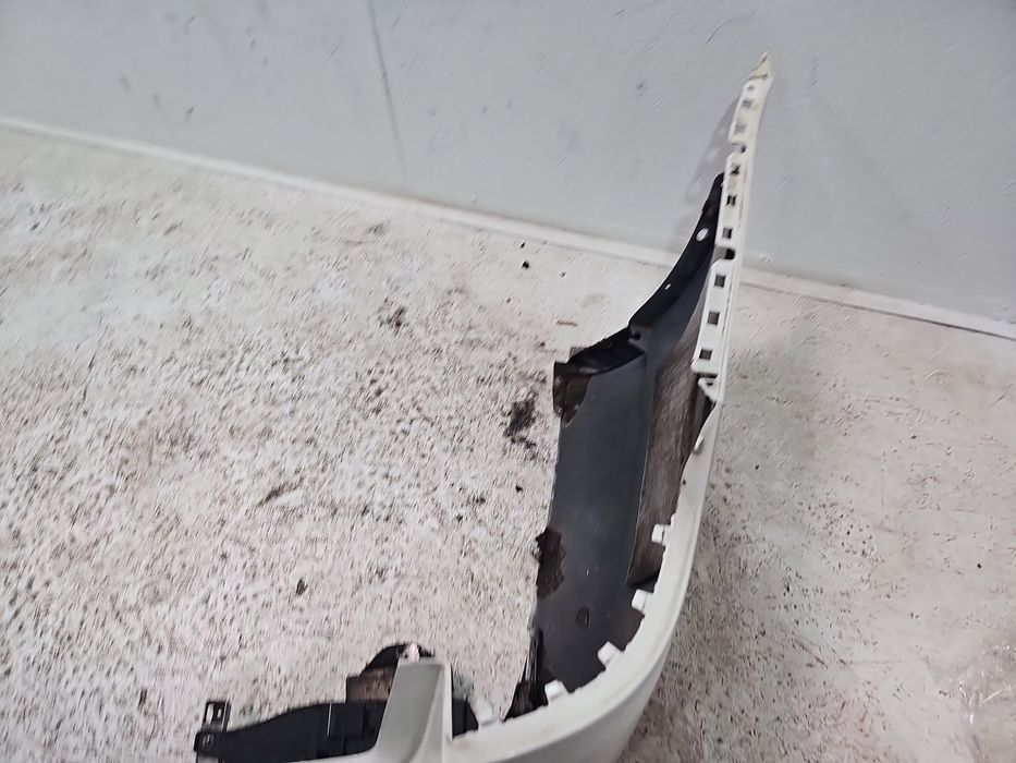 Bara spate Mercedes Clasa E (W212) [Fabr 2009-2016] Break AMG 650U Alb
