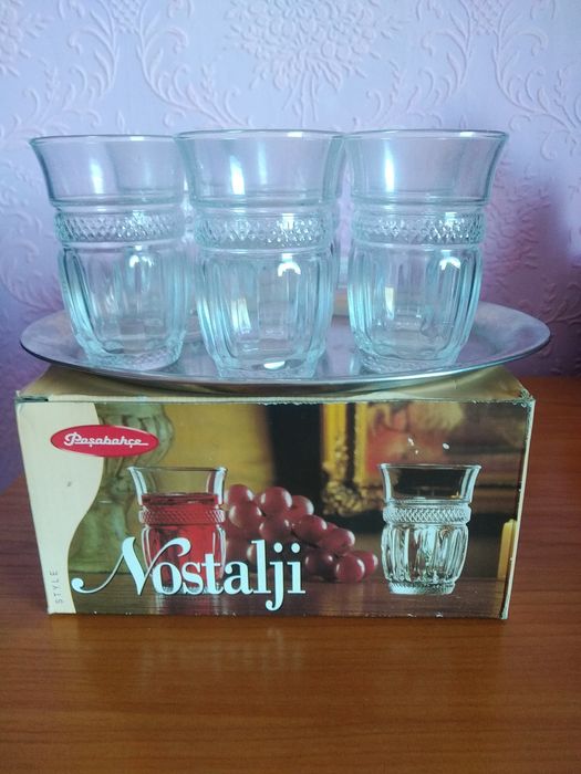 Стъклария и декорация