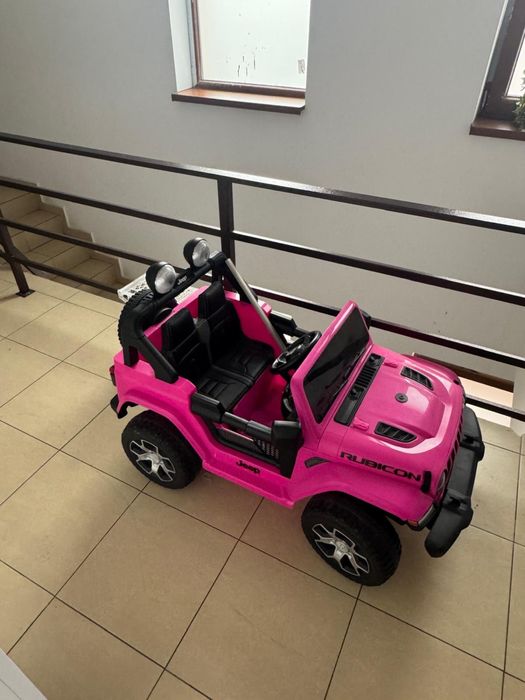 Masinuta electrica copii Jeep