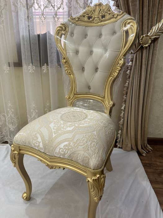 Стулья для гостиной