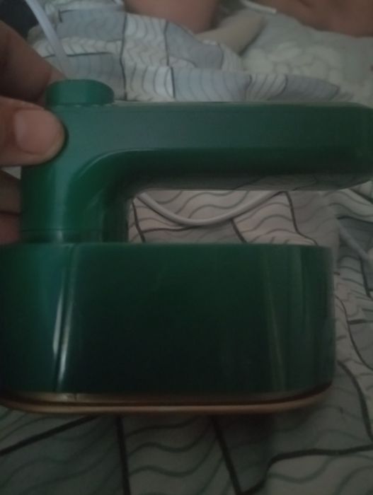 Утюг продам новый