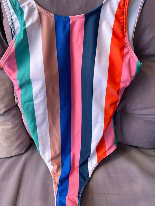 Цял бански-НОВ!!!