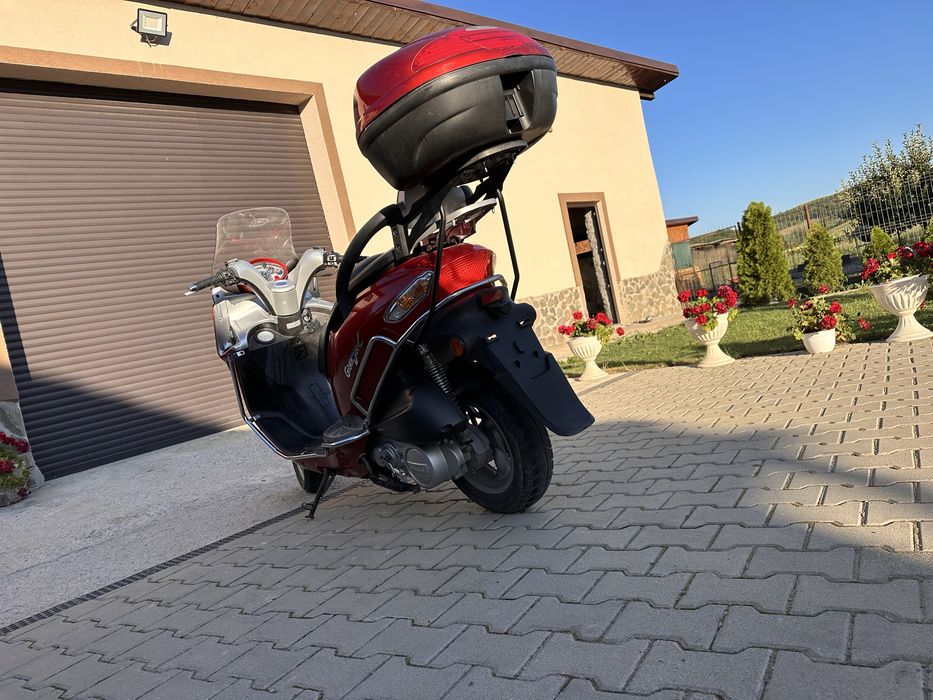 Kymco Grand Dink 125