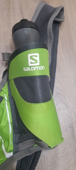 Salomon-чанта за кръста с бутилка.