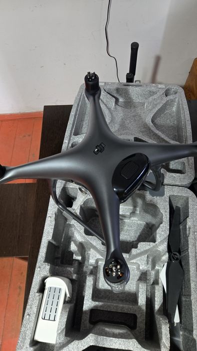 DJI Phantom 4 Obsidian