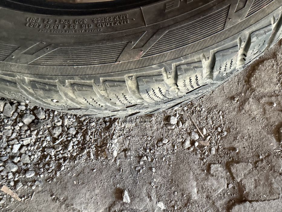 продам шины 215/50/R17