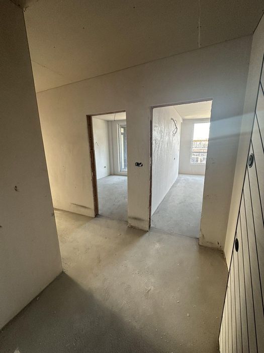 Продава се Тристаен апартамент в Бургас, Изгрев - 108 кв.м за 1343 €/кв.м - Снимка #4