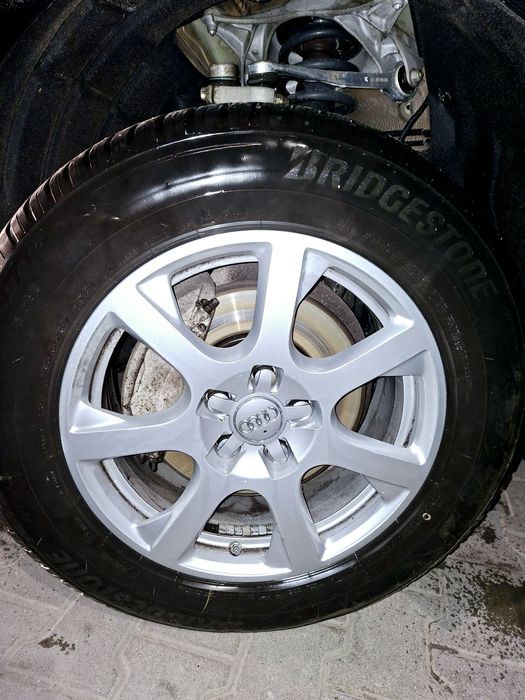 Set JanteOriginaleAudi Q5 SLineR17/AnvelopeIarnă Bridgestone235/65/R17