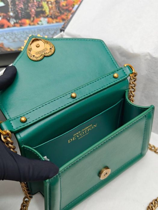 Dolce & Gabbana Devotion