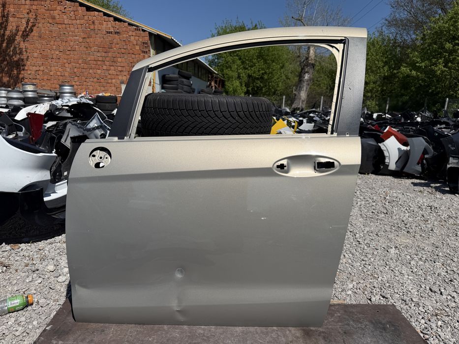 Врата Ford B-Max 2012 год.-