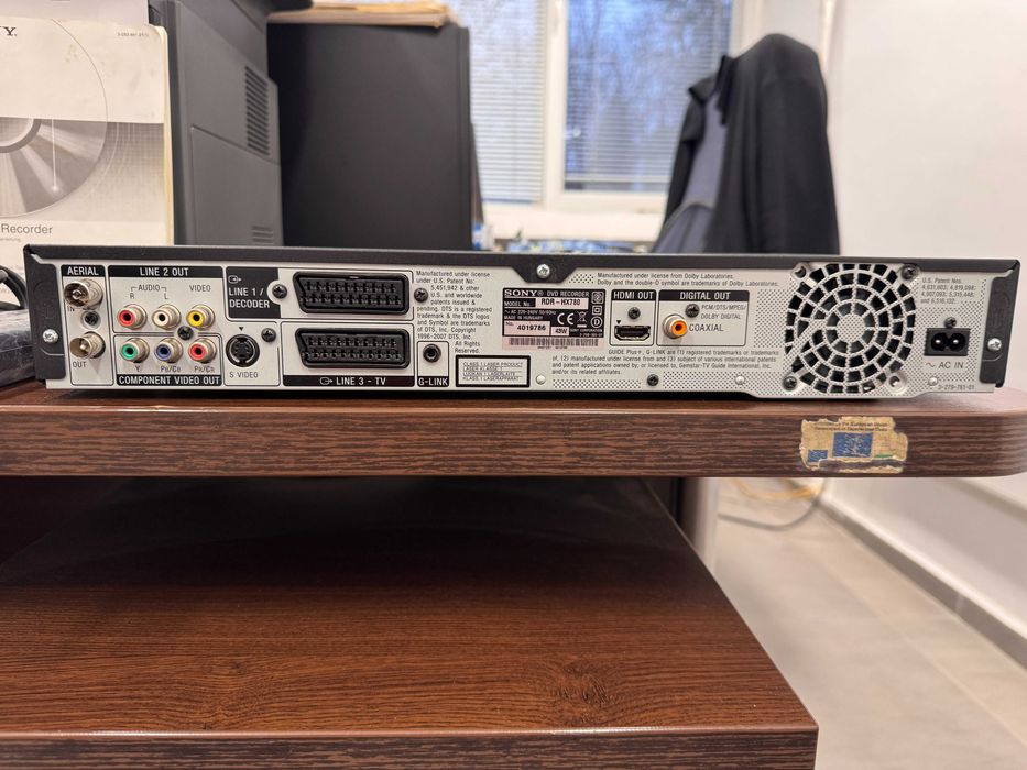 Записващ DVD Recorder SONY RDR-HX780