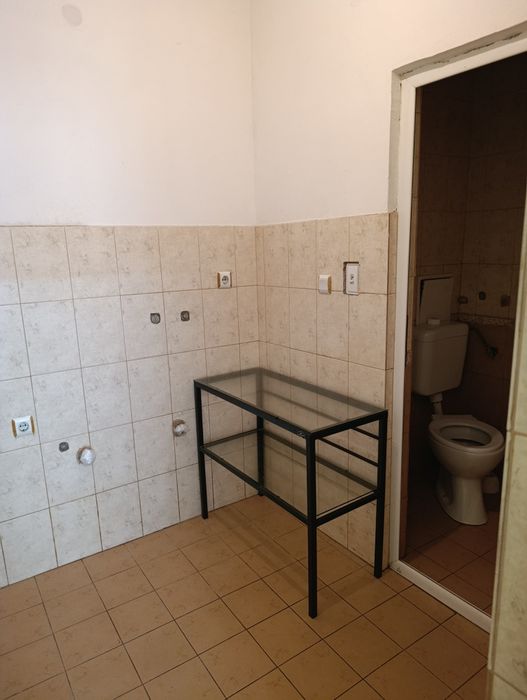 Търговско помещение, офис и др.