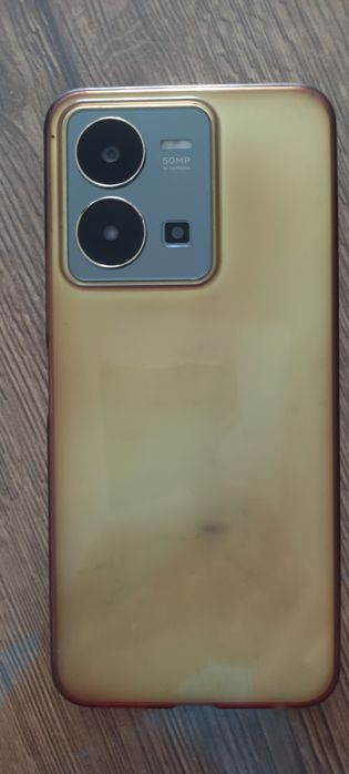 Телефон vivo y35