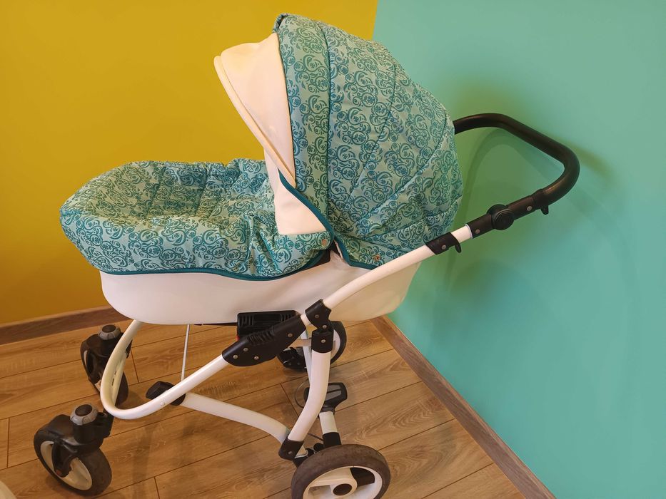 Бебешка количка Karwala/използвана