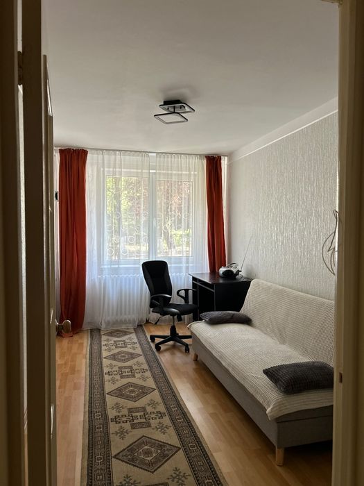 Închiriez apartament cu 3 camere in Gheorgheni — fotografia 1