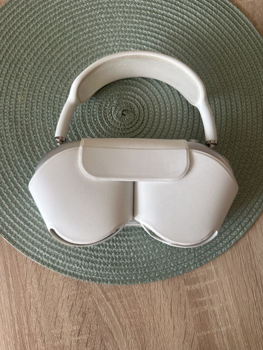 AirPods Max Gen 1 Model A2096