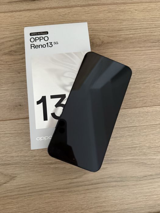 Vand telefon OPPO Reno 13 5g